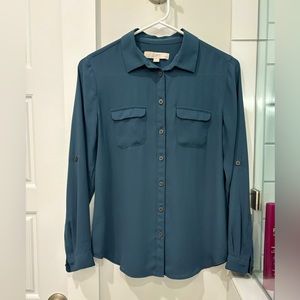 Women’s petite teal Loft button-down top, size XSP, used